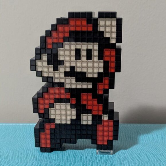 Pixel Pals Mario - Excellent Condition Includes Box - Picture 4 of 5